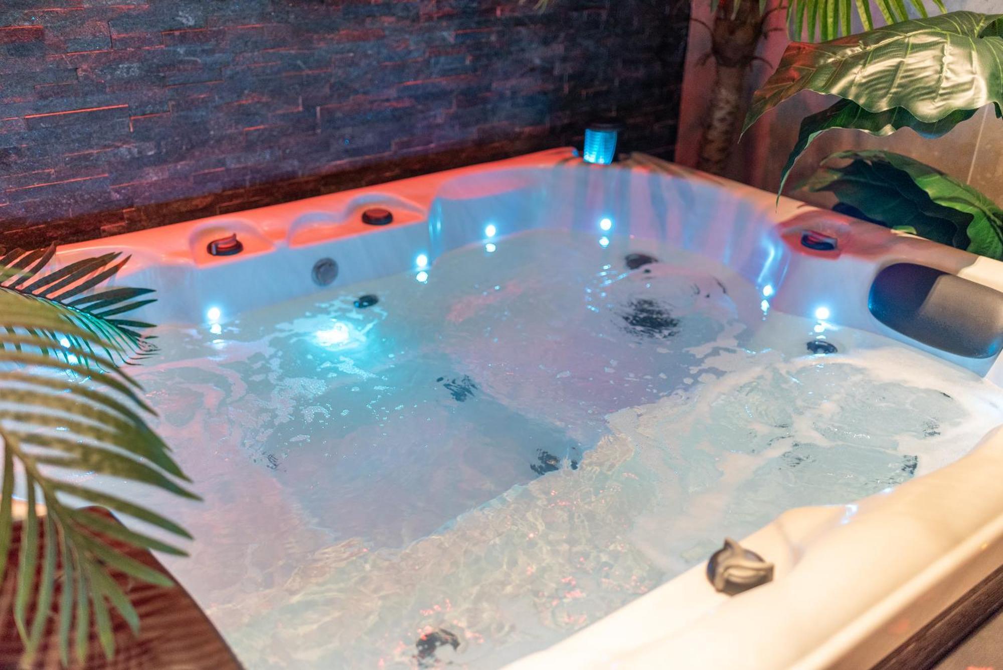 L'Insolite, Spa Privatif Toulouse Exterior foto